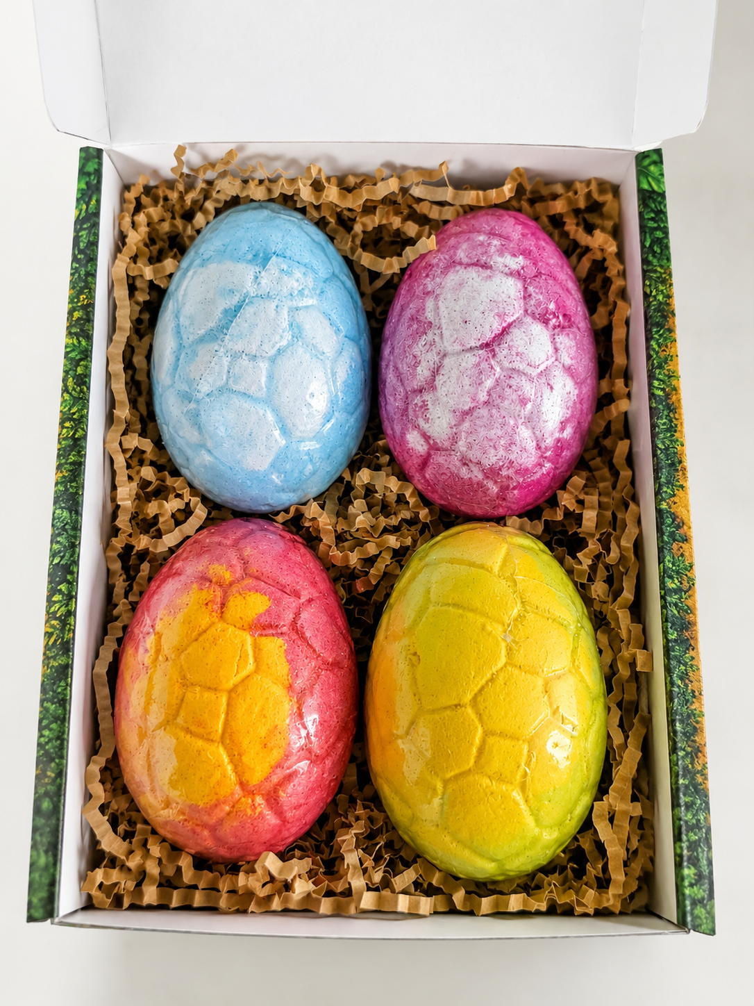 Bath Bomb Set with Dinosaur Toy